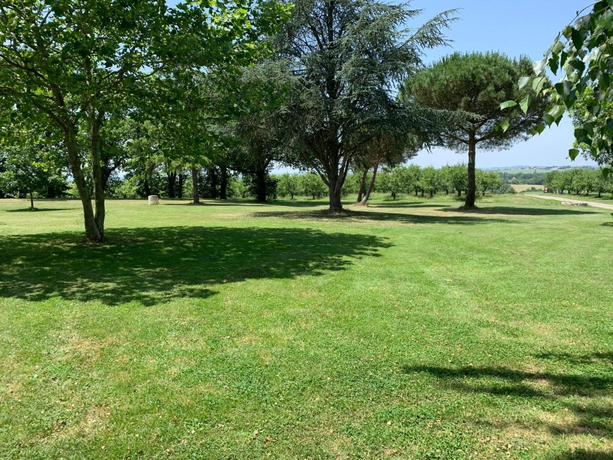 Gite De Beausoleil La Romieu Exteriér fotografie